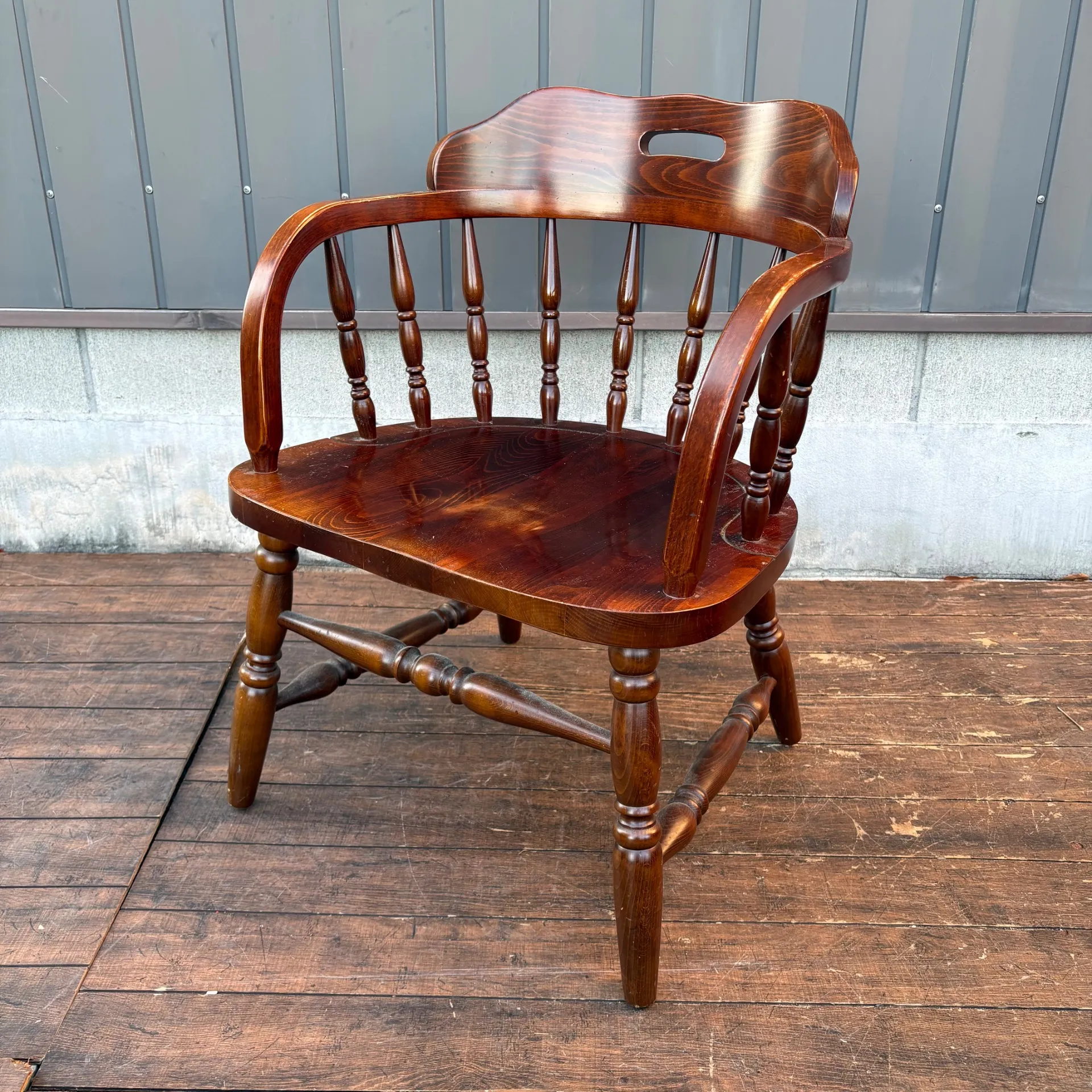 昭和レトロな古い家具、椅子など買取してます