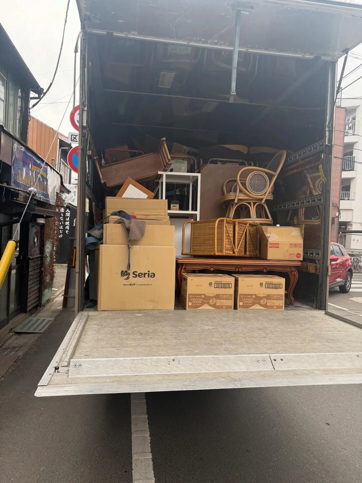 青葉区宮町より不用品回収のご依頼をいただき、迅速に対応させて...