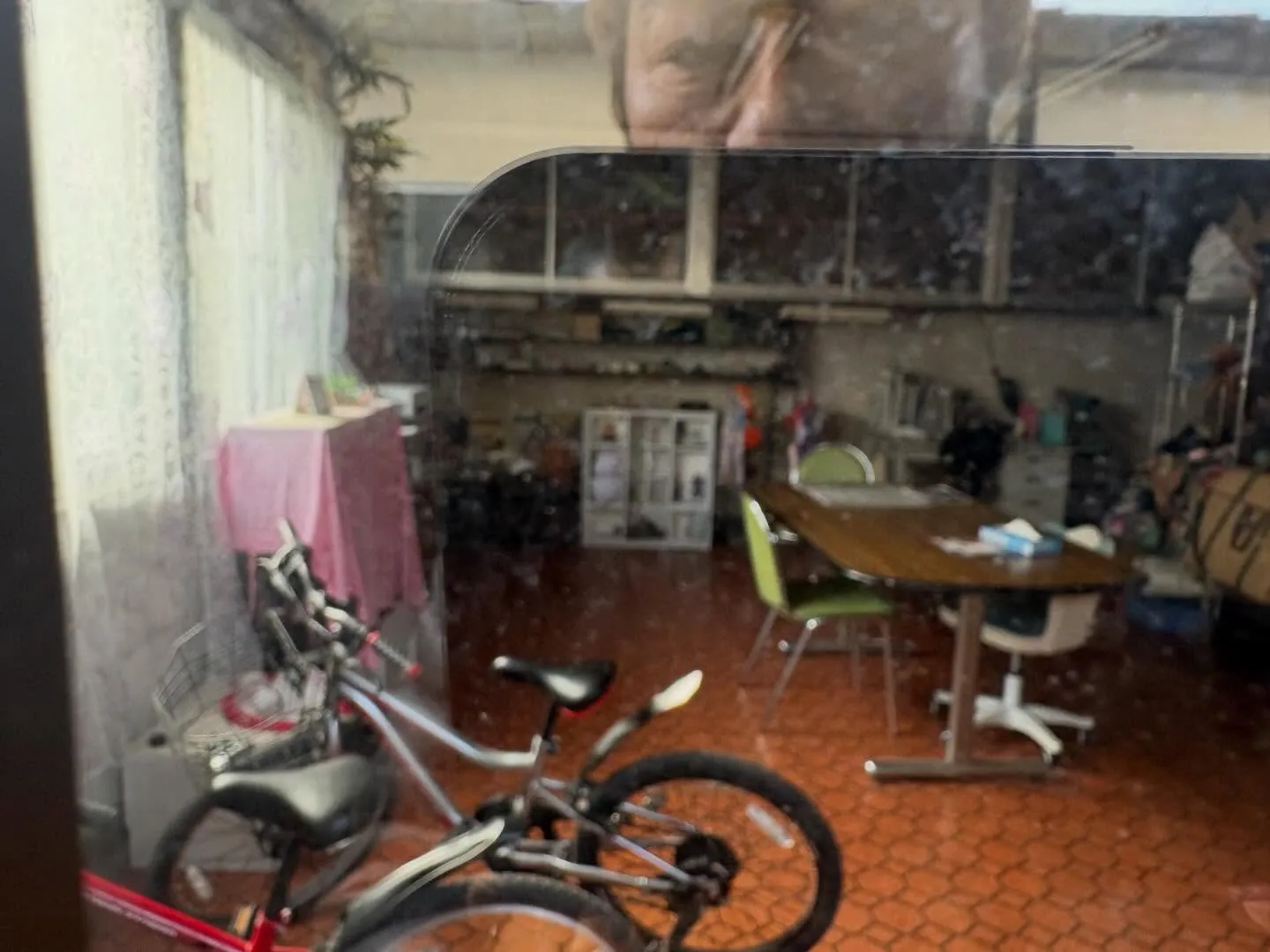 塩釜市のお客様から、家と倉庫の残置物処分のご依頼を承りました...