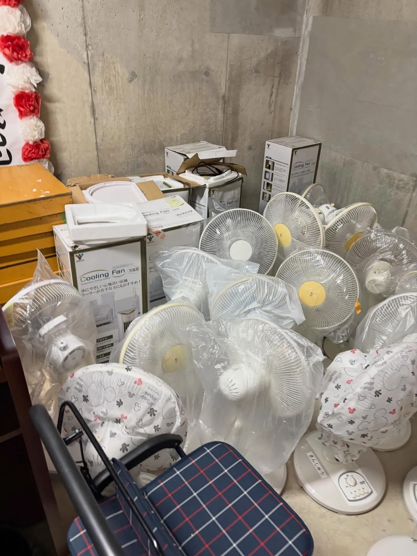 今日は青葉区の老人介護施設からのご依頼で、不用品を回収してま...