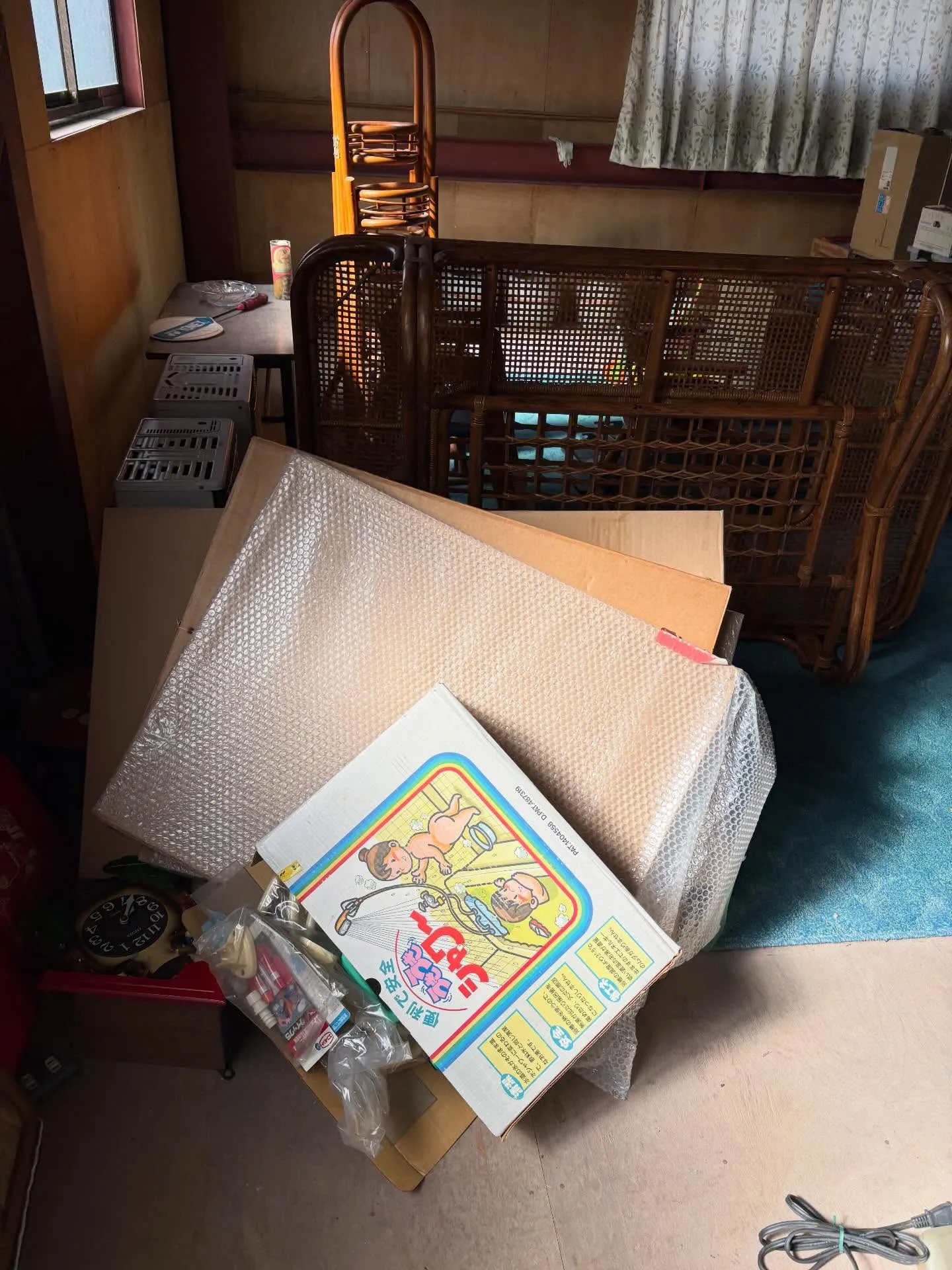 今日は仙台市若林区の荒井で、不用品回収のお手伝いをさせていた...