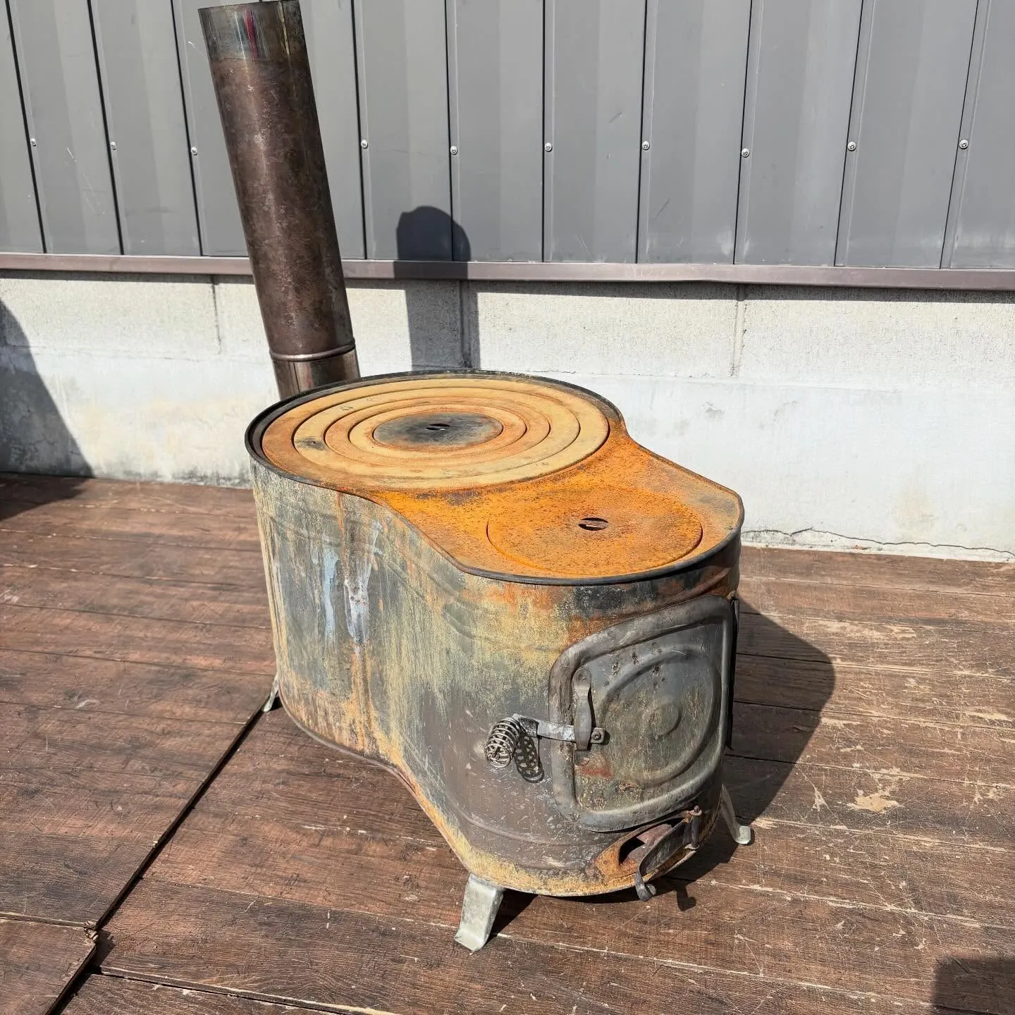 今日は倉庫整理に専念しました！最近色々なものが溜まってきたの...